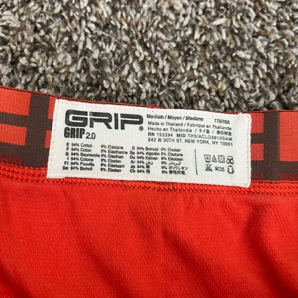 Red Men's Briefs - Picture 2 of 2